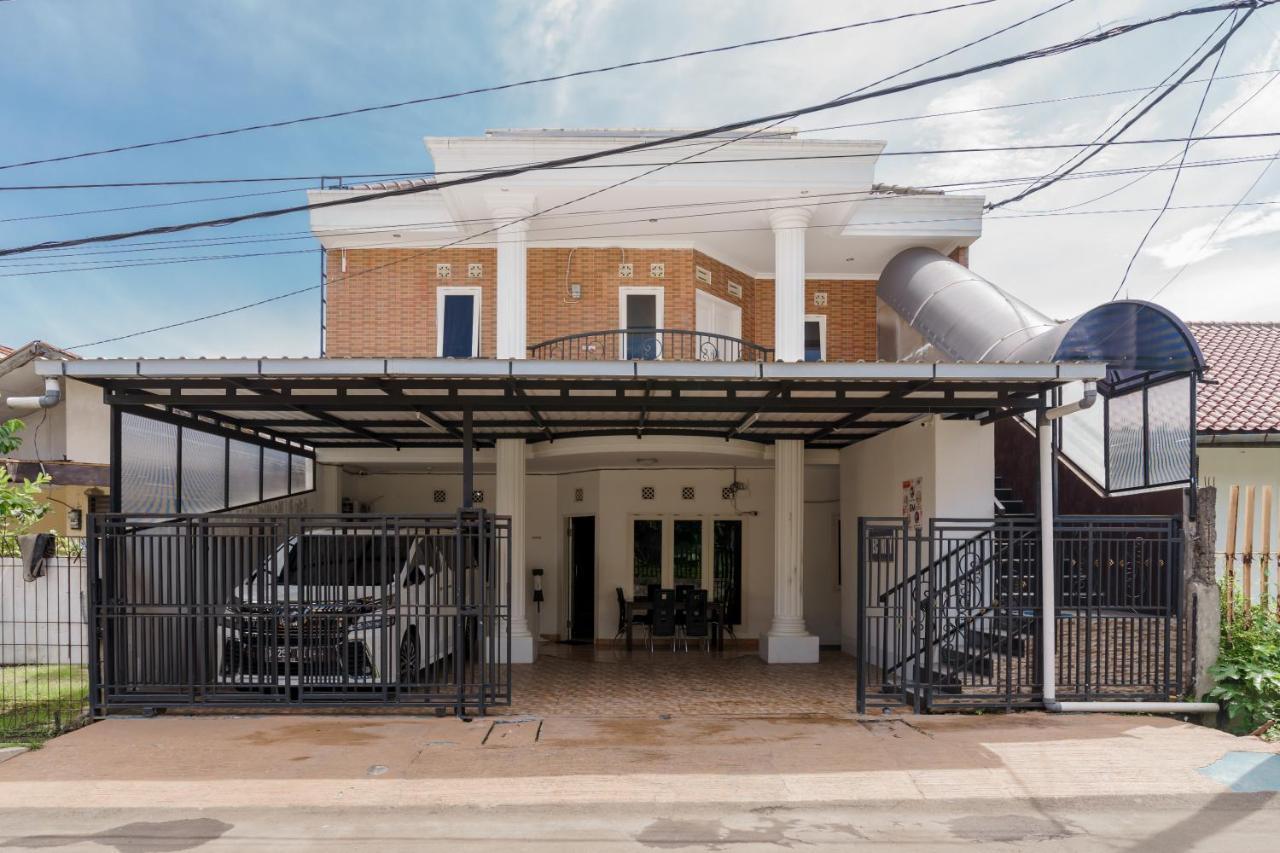 فندق Fast Hous Syariah Bogor Mitra Reddoorz المظهر الخارجي الصورة